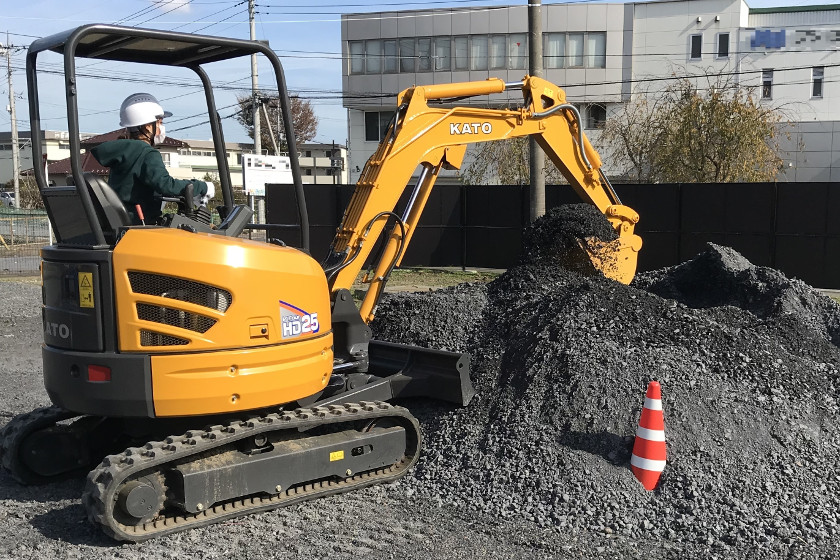 小型車両系建設機械(整地)特別教育 加藤製作所